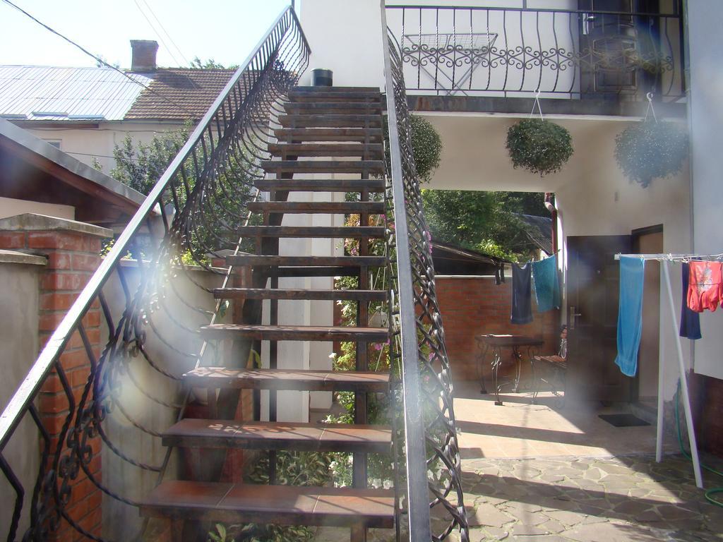 Sadyba Margaryta Truskavec' Esterno foto
